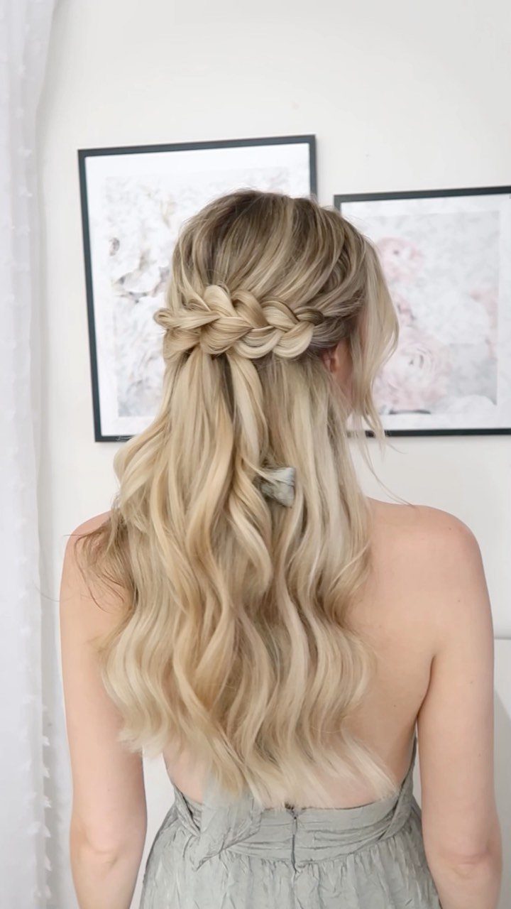 11 Wedding Guest Hairstyles for Medium Hair: Buns and Braids 6 Blonde hair styled in a braided half-up half-down look with flowing curls